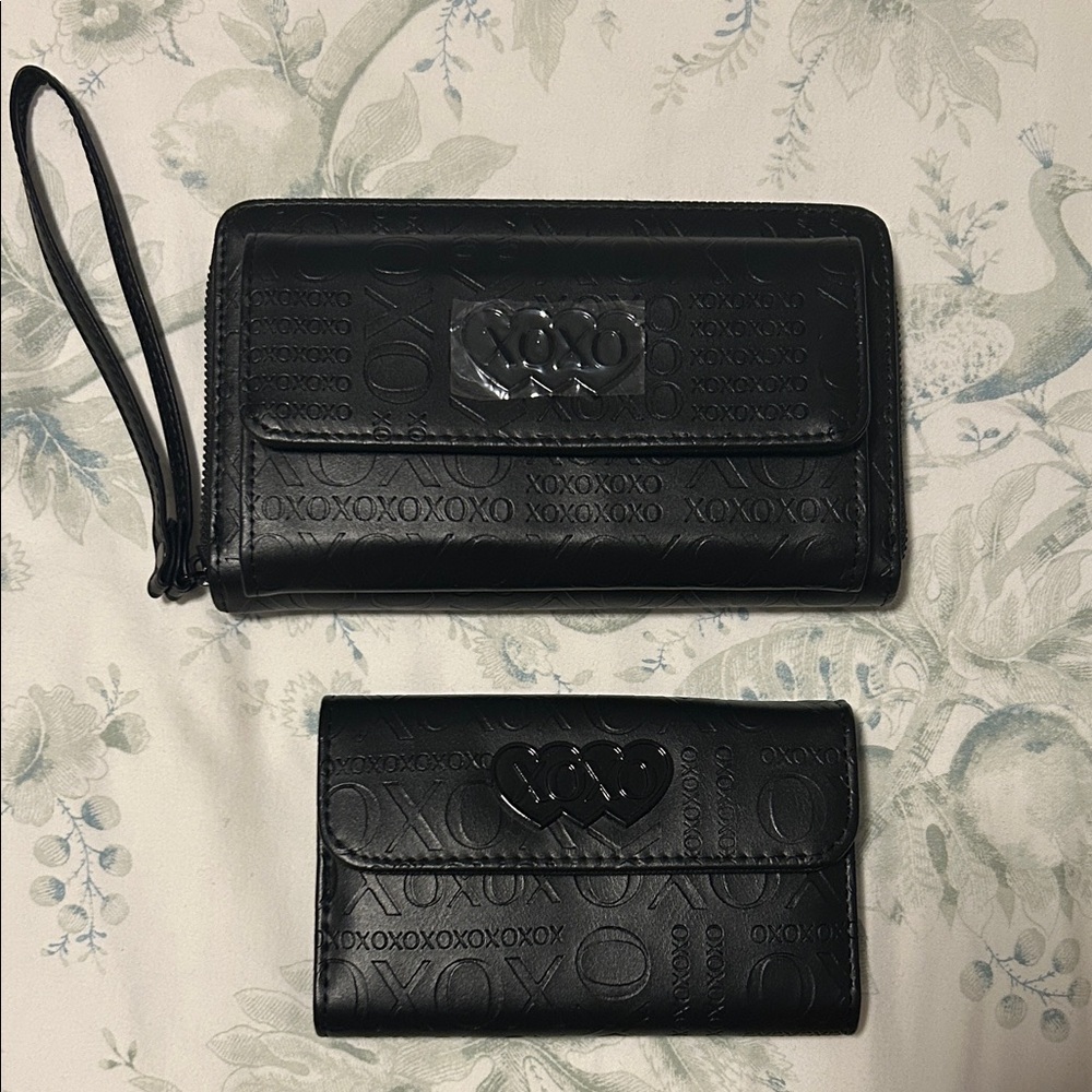 Black XOXO Wallet and Card Holder Set